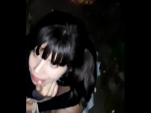 ❤️ Sulla strada pene gonfio in cambio di caramelle ❤ Video di sesso di qualitàal it.onlyhdporn.ru ❤️